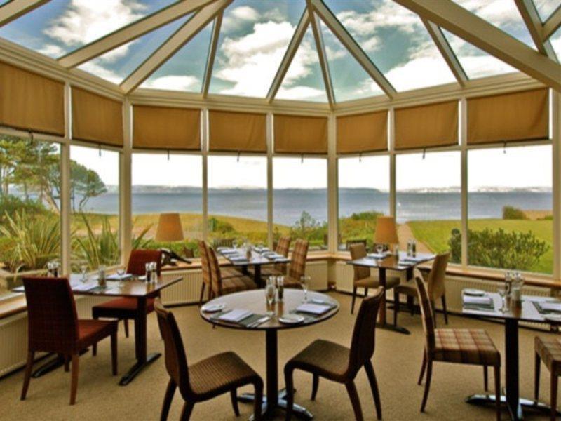 Golf View Hotel & Spa Нэрн Экстерьер фото